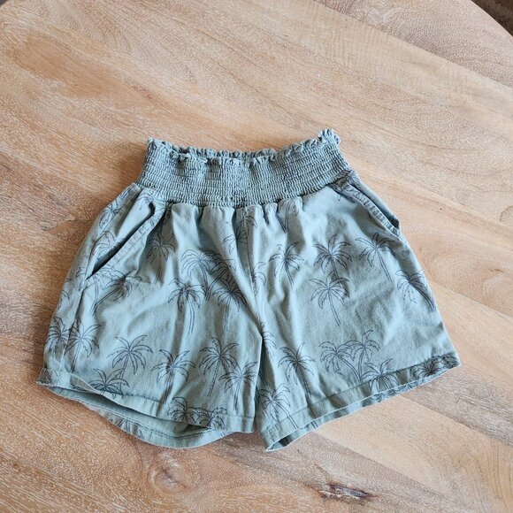 Tea Collection Palm Tree Shorts - Picture 1 of 3